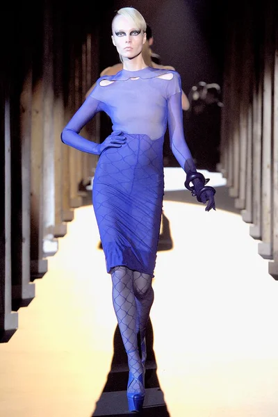 Look 22